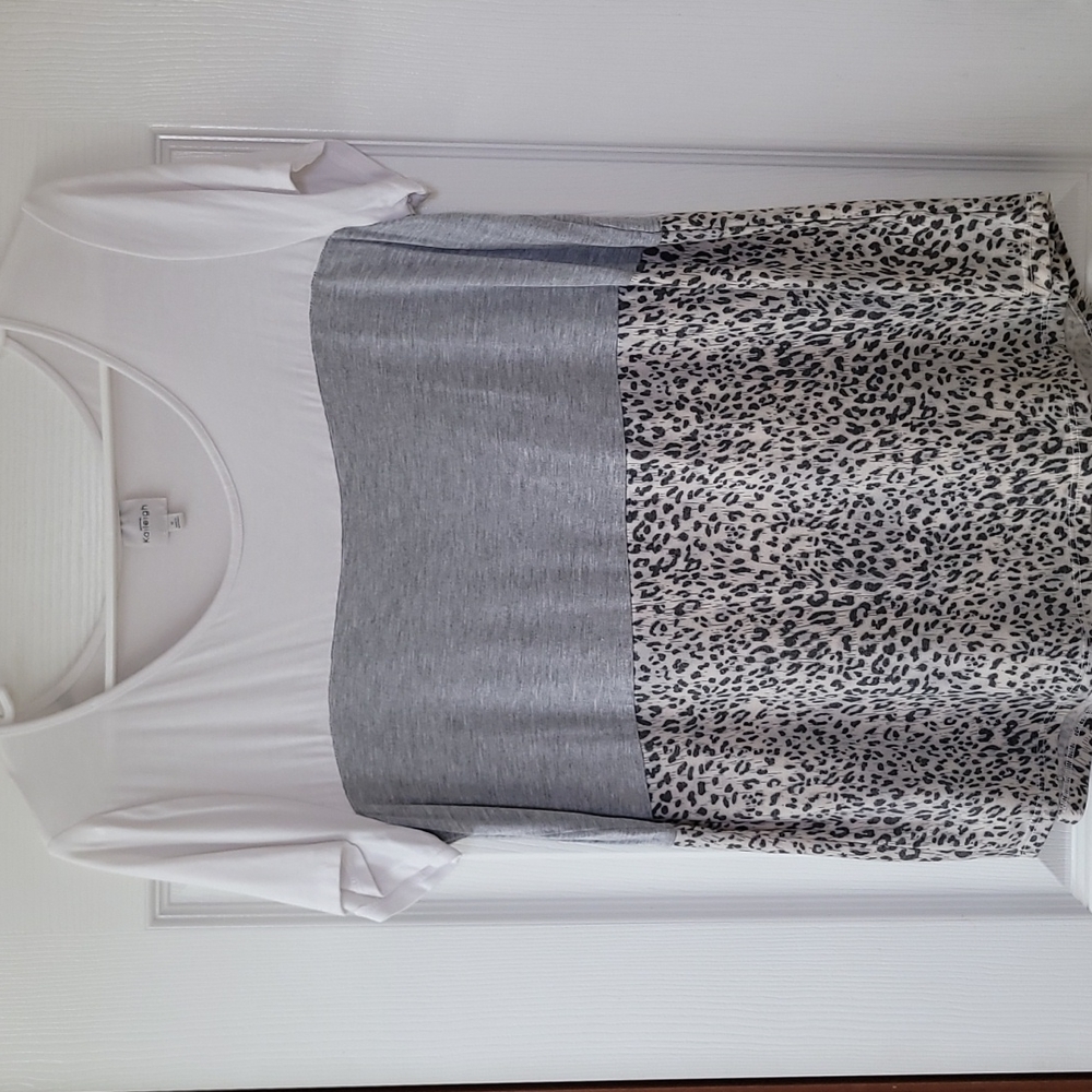 Women's Top
